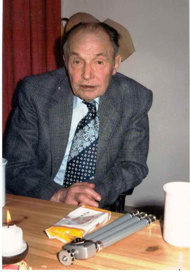 5-OnkelHeinrich1989.jpg (59625 Byte)